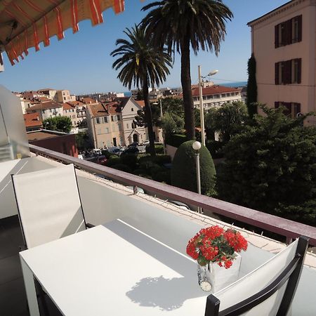 Acci Cannes Les Yuccas Zewnętrze zdjęcie